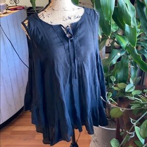 Altar’d State cold shoulder pullover tunic